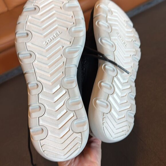 Sorel Explorer Next Joan Faux Shearling Black Boots size 8.5 - Picture 6 of 10